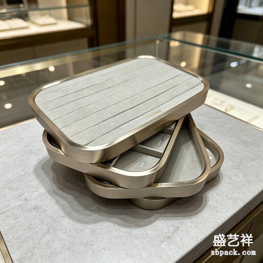 圆角金属边首饰托盘 TP36 | Rounded Metal‑Edge Jewelry Tray TP36
