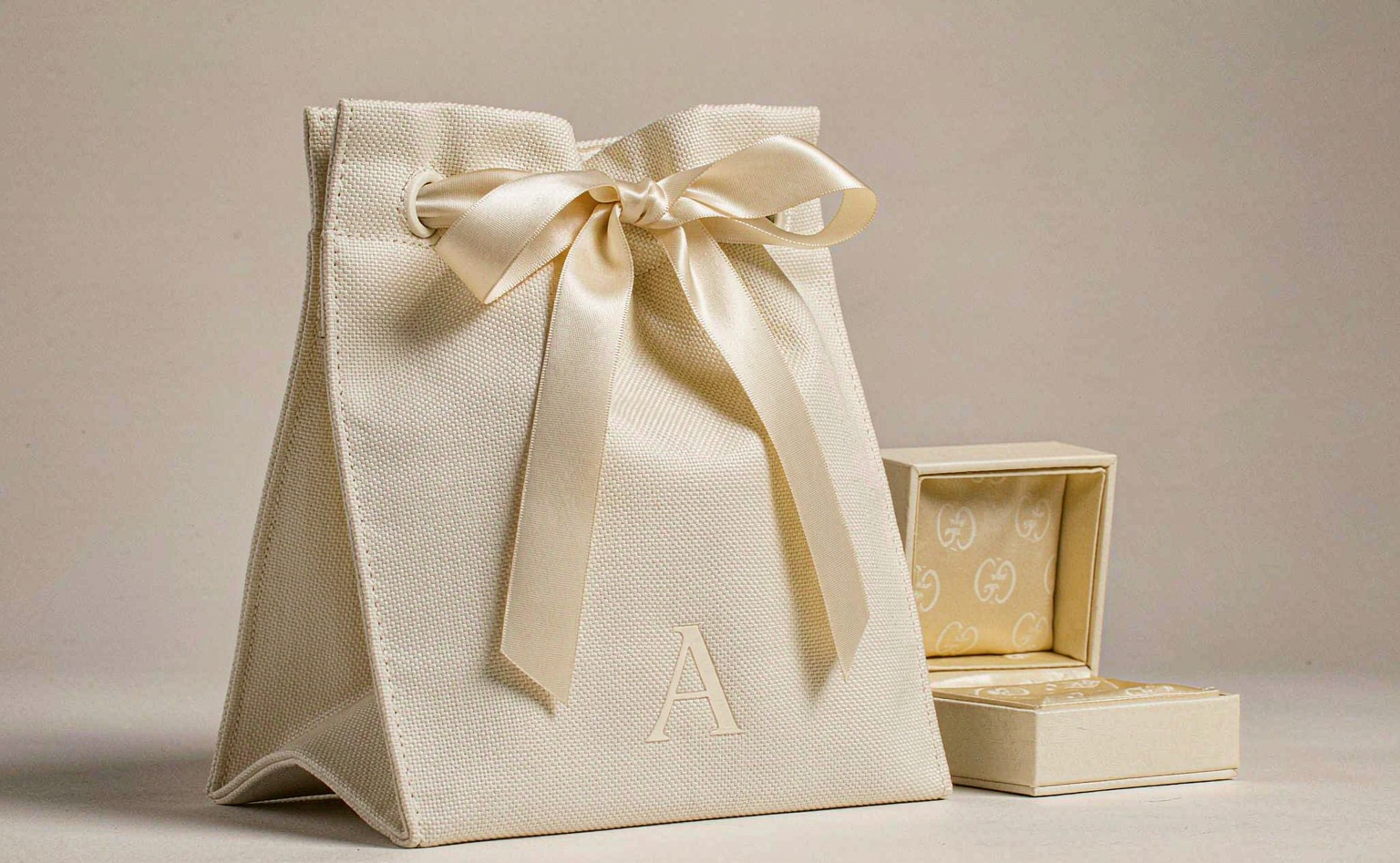 米白帆布袋，怎么立得住 | Why a canvas pouch holds its shape